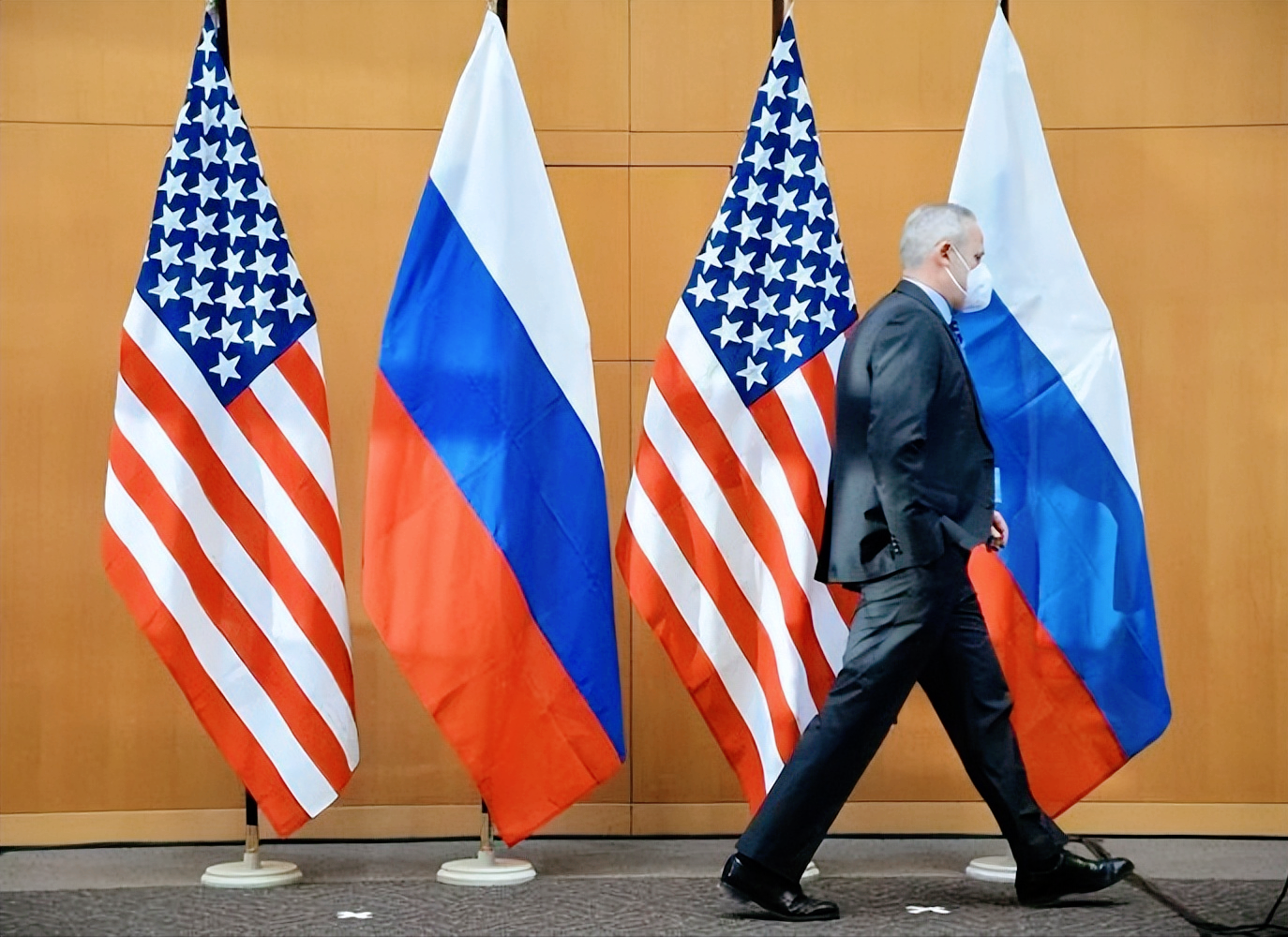 专家称ARB将在年底冲破201美元，引发引发关注-九游游戏