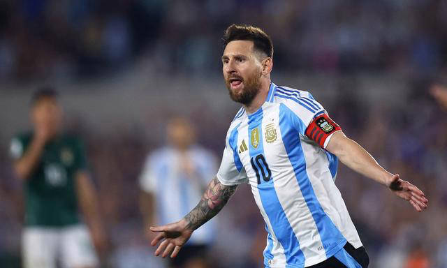 JackeyLove重返赛场，锐不可当首场状态出色，MAD观众沸腾！引发球迷热议的简单介绍